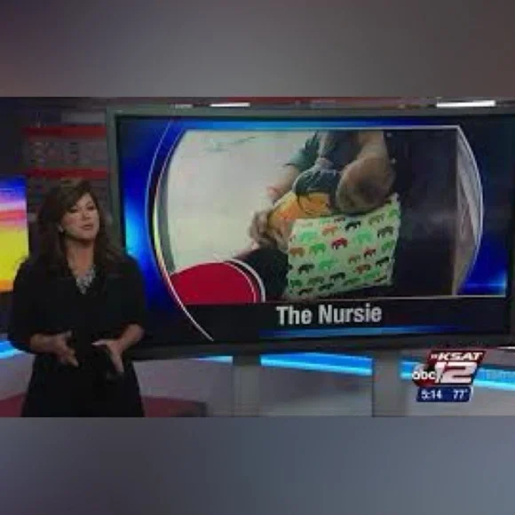 The Nursie Arm Pillow “Shooting Stars” - Picture 6 of 6